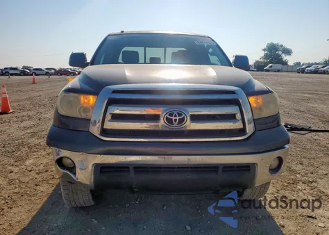 2013 Toyota Tundra Double Cab Sr5 из США, поврежденный, VIN 5TFRM5F16DX066123